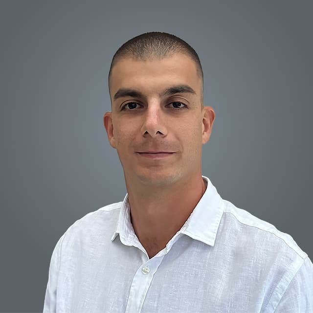 Stefan S.